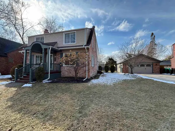 11325 Blackburn ST, Livonia, MI 48150