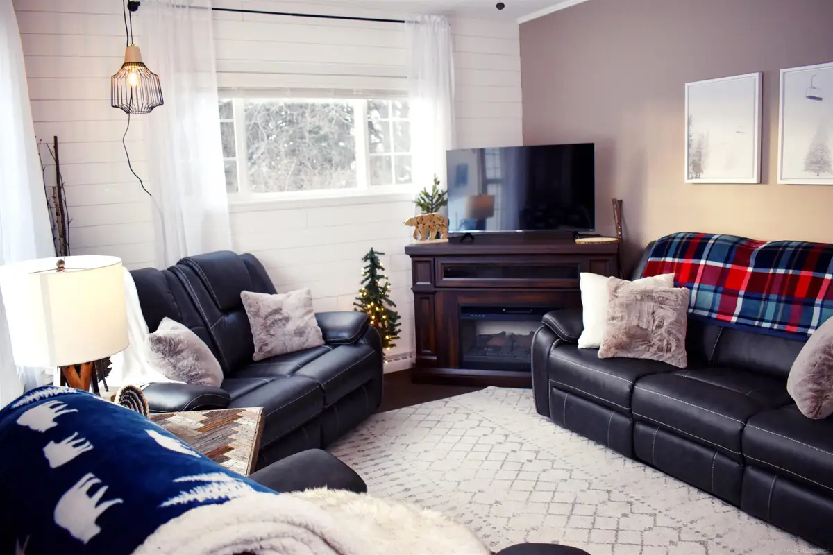 110 W Francis ST, Ironwood, MI 49938 - #1