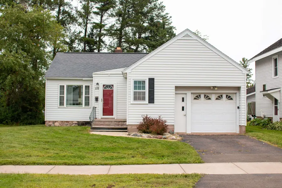 110 W Francis ST, Ironwood, MI 49938 - #3