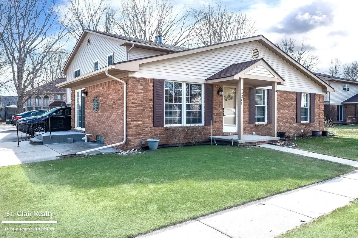 68260 Rosewood LN, Richmond, MI 48062 - #1