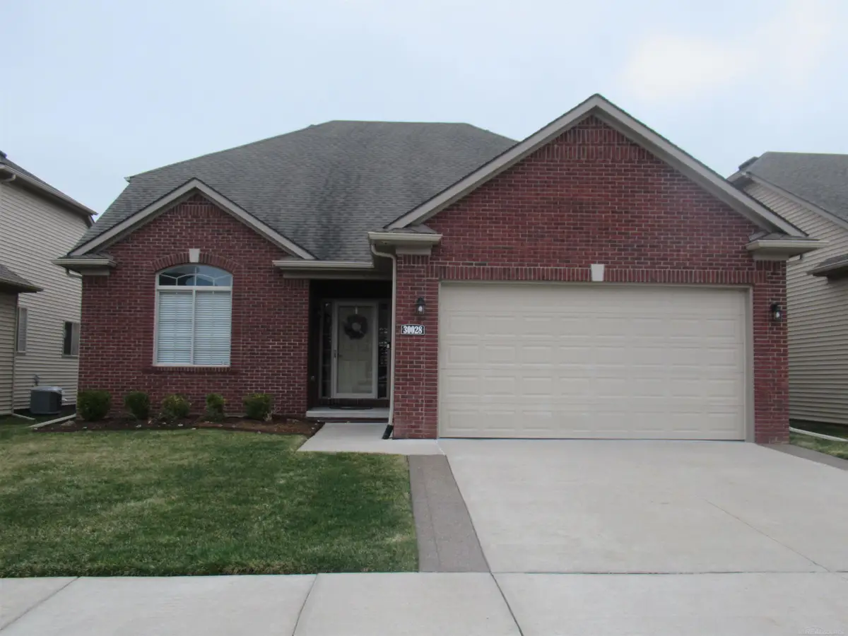 30028 Danvers DR, Chesterfield, MI 48051 - #1