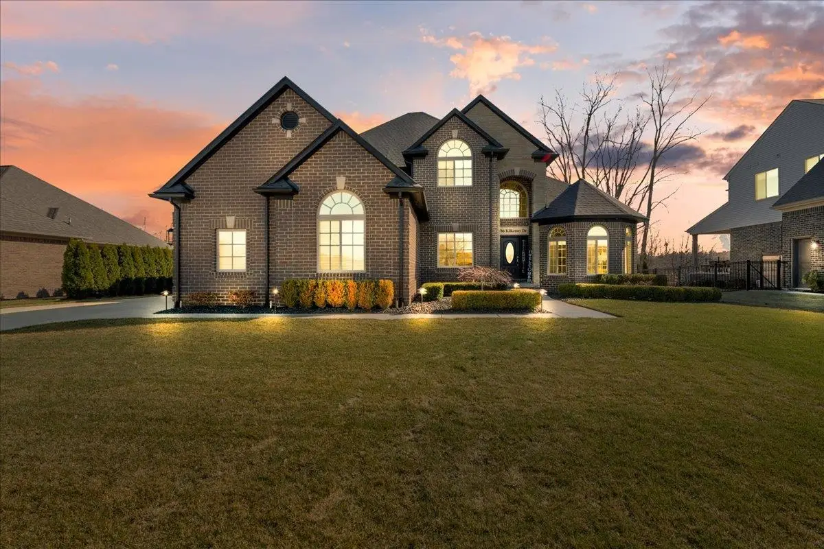 35786 Kilkenny DR, New Baltimore, MI 48047 - #1