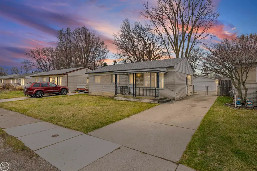 24320 Trombley ST, Clinton Township, MI 48035 - #2