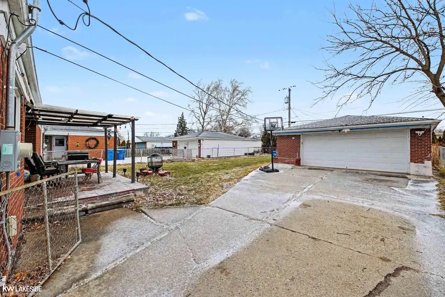 25034 Cunningham  AVE, Warren, MI 48091 - #2