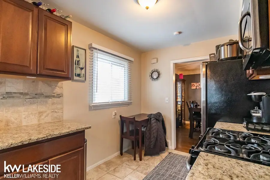 21606 Arrowhead, Saint Clair Shores, MI 48082 - #3