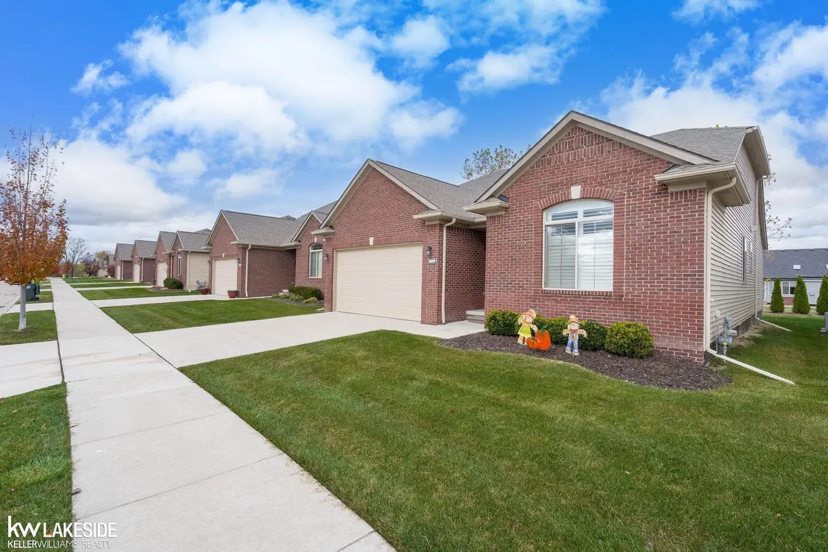 30009 Quincy ST, Chesterfield, MI 48051 - #1