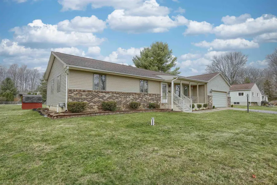 321 Myers RD, Lapeer, MI 48446 - #2