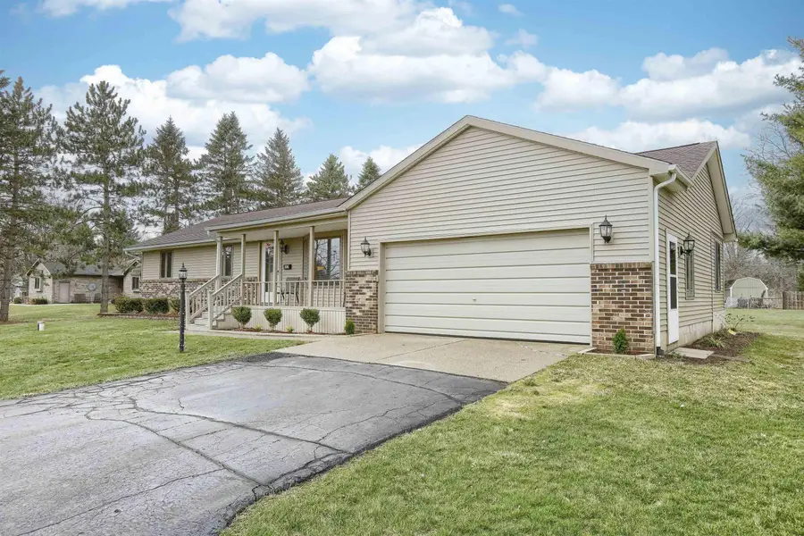 321 Myers RD, Lapeer, MI 48446 - #3