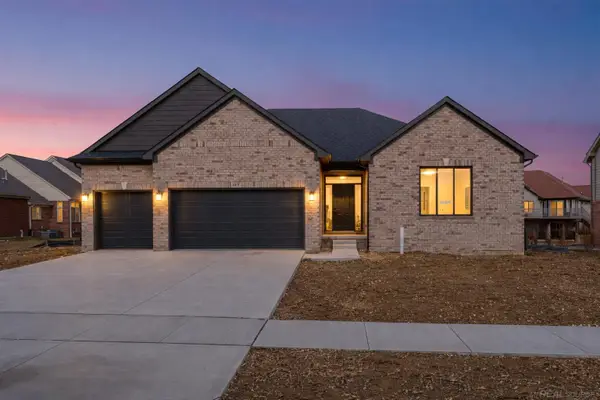 1073 Williamson CIR, Pontiac, MI 48340