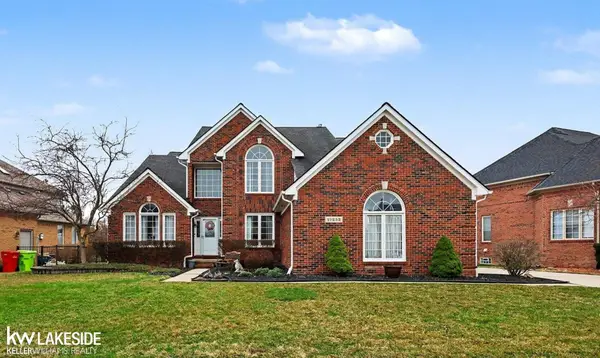 17252 Muirfield DR, Macomb, MI 48042