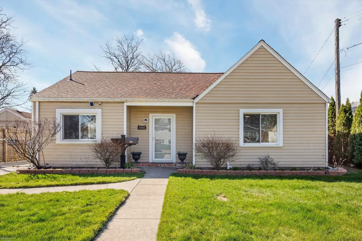4492 Marr AVE, Warren, MI 48091 - #1
