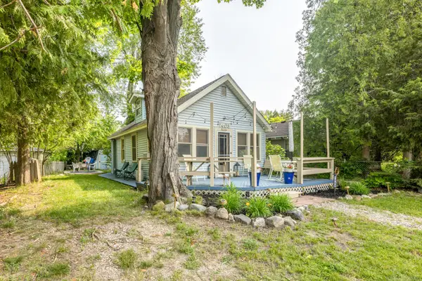 7403 Woodside RD, Lexington, MI 48450
