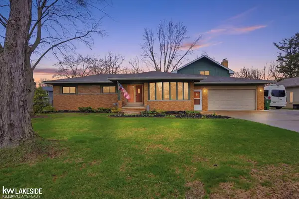 5669 SANDBURN AVE, ShelbyTwp, MI 48316