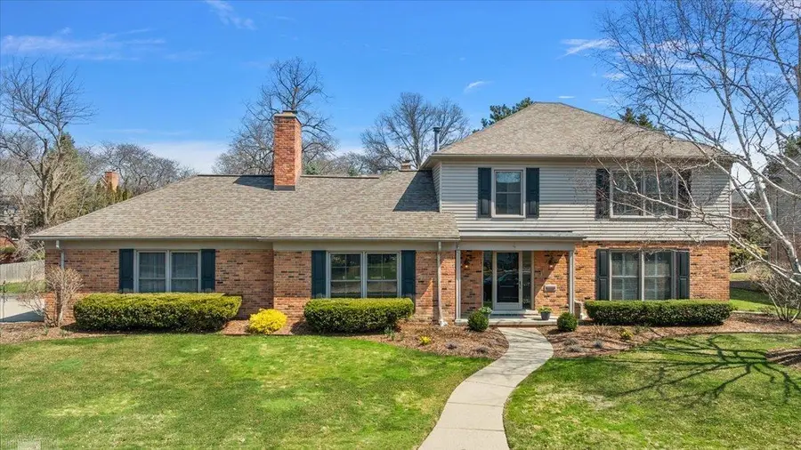 4 Elmsleigh LN, Grosse Pointe, MI 48230 - #2