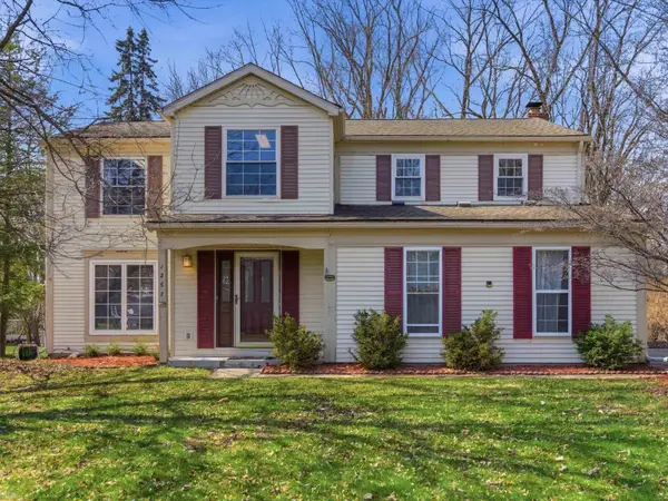 1267 Barneswood LN, RochesterHills, MI 48306