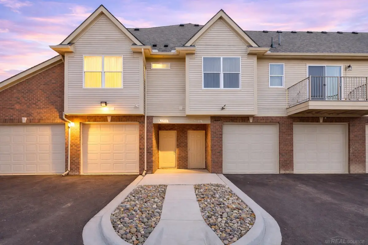 8292 Heywood, Sterling Heights, MI 48312 - #1