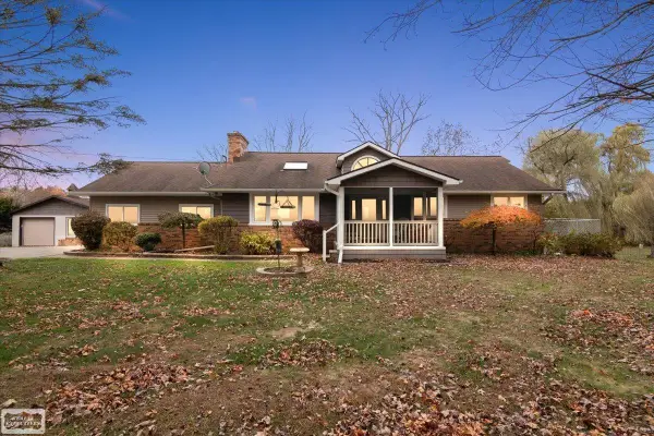 9800 Coon Hill Rd RD, Munith, MI 49259