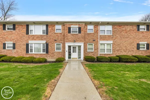 17560 Mack RD, GrossePointe, MI 48230