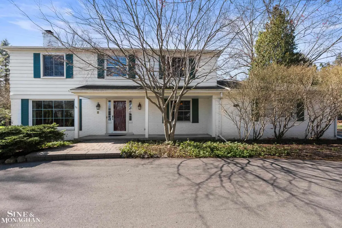 4663 Hedgewood DR, Bloomfield, MI 48301 - #1