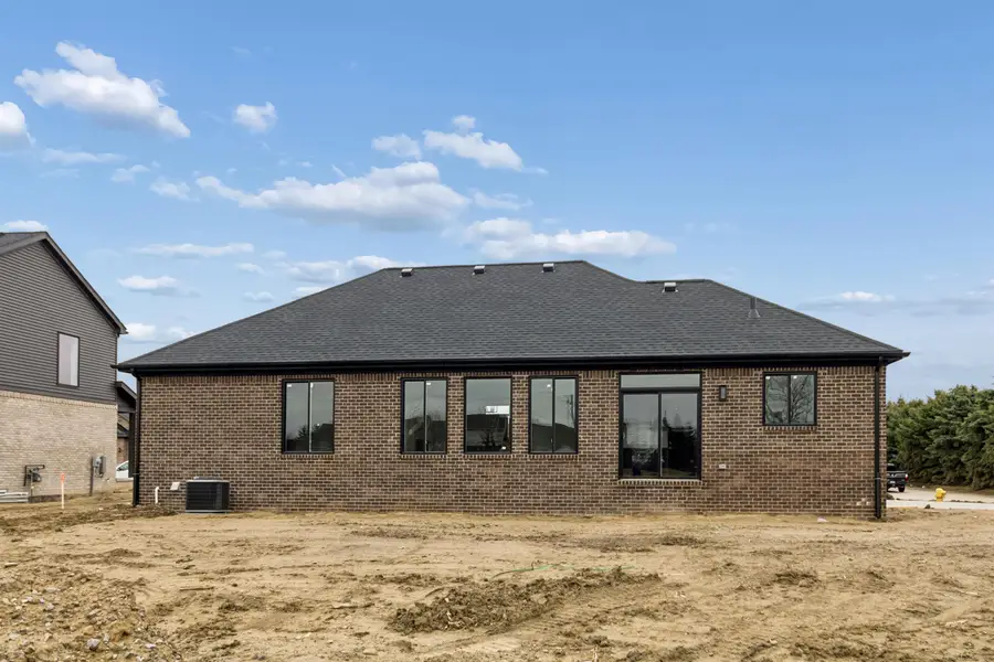 45519 Gable DR, Macomb, MI 48044 - #3