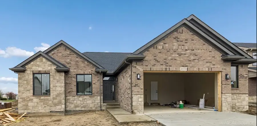 45550 Gable DR, Macomb, MI 48044 - #3