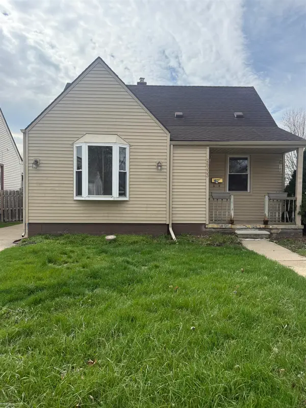 26333 Eton AVE, DearbornHeights, MI 48125