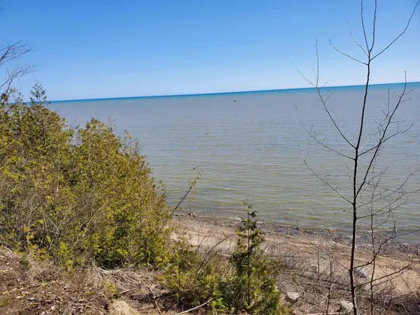 VL S Lakeshore RD, HarborBeach, MI 48441