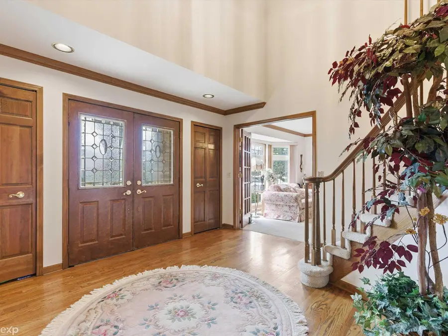 48290 Lakeland DR, Shelby, MI 48317 - #3