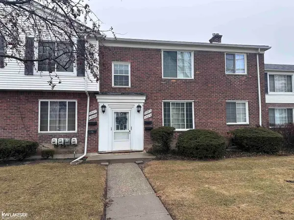 23313 Edsel Ford CT, StClairShores, MI 48080