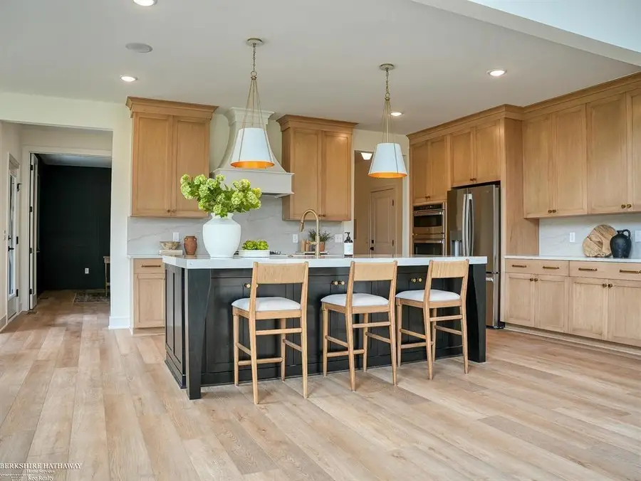 24610 Sawgrass  DR, Macomb, MI 48042 - #3