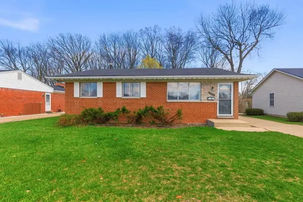 33948 Beaconsfield ST, ClintonTownship, MI 48035