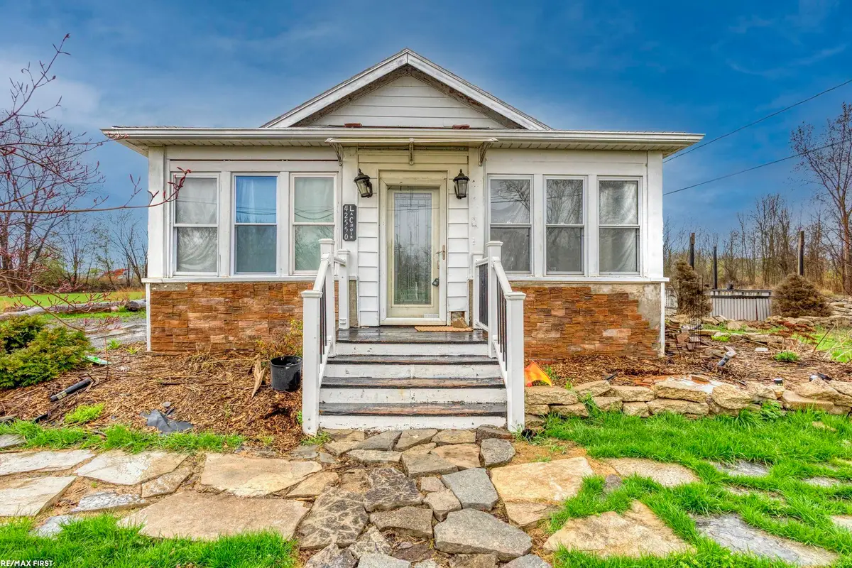 42550 La Croix St ST, Clinton, MI 48036 - #1