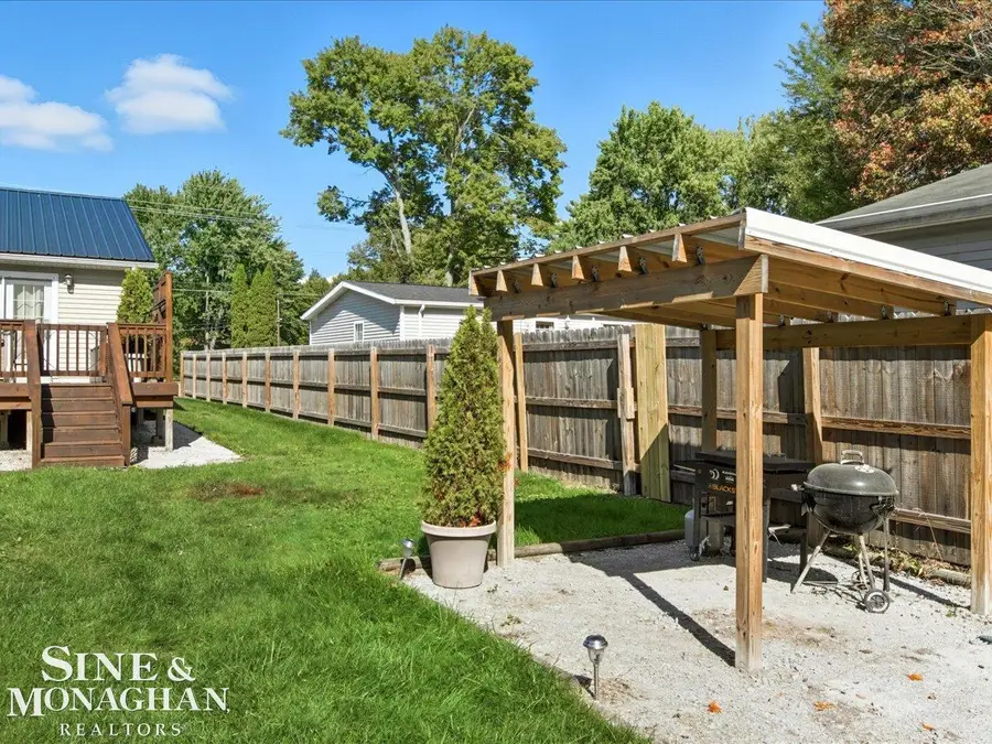 6065 Lapeer RD, Kimball, MI 48074 - #3