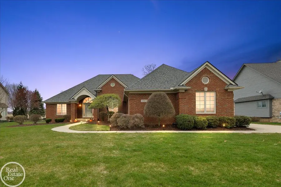 63815 Inverness DR, Washington, MI 48095 - #2