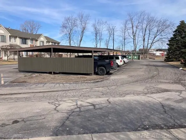 30783 Hidden Pines LN, Roseville, MI 48066 - #3