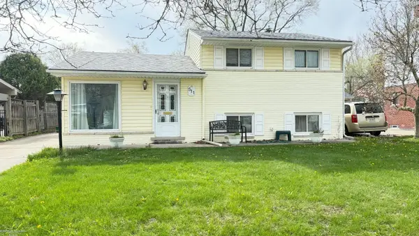511 Kinross ST, Clawson, MI 48017
