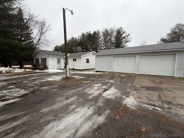 2161 N Bringold AVE, Harrison, MI 48625