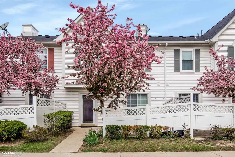 22241 Atlantic  PTS, Farmington Hills, MI 48336 - #2