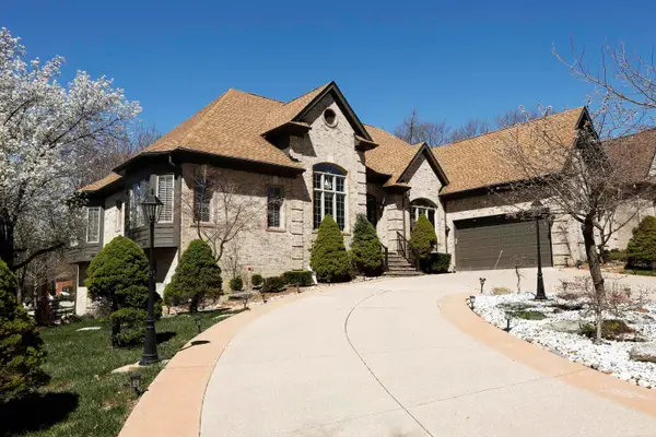 3169 Paramount LN, AuburnHills, MI 48326