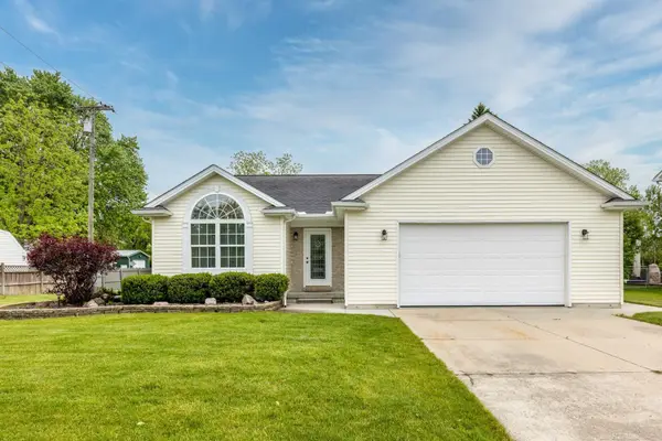 25 Rella Rae ST, Marysville, MI 48040