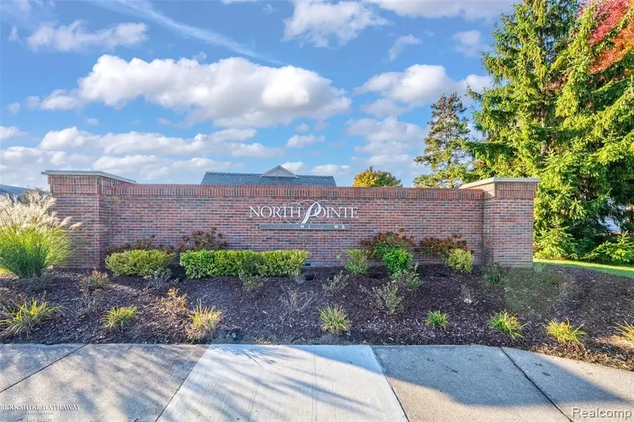 51789 Adler Park DR, Chesterfield, MI 48051 - #3