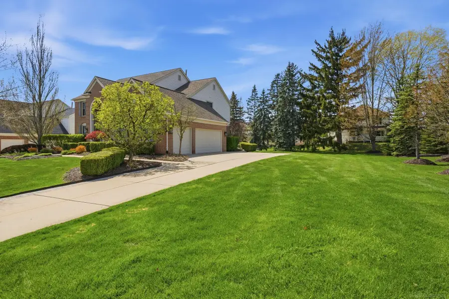 4030 Holly LN, Oakland, MI 48306 - #3