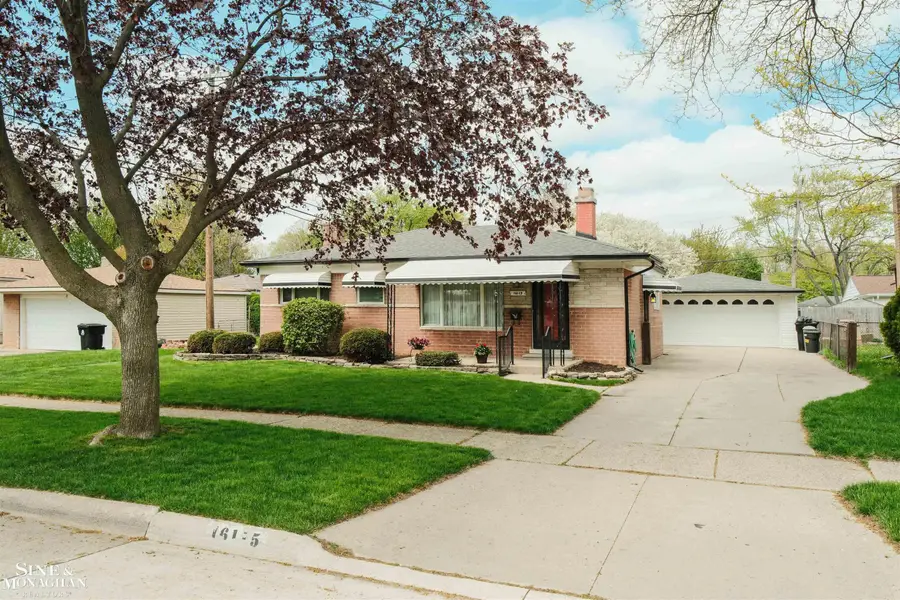 16115 Yew ST, Roseville, MI 48066 - #2