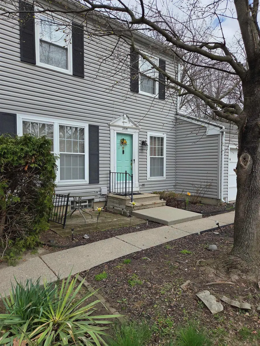 38736 Barnstable LN, Clinton Township, MI 48038 - #3