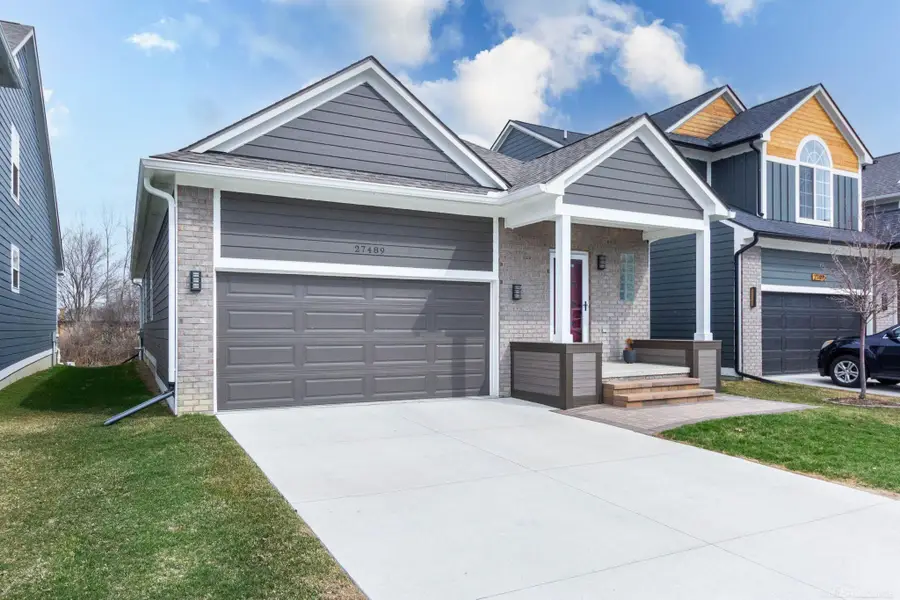 27489 Maryjane Lane W NONE, Chesterfield, MI 48047 - #2