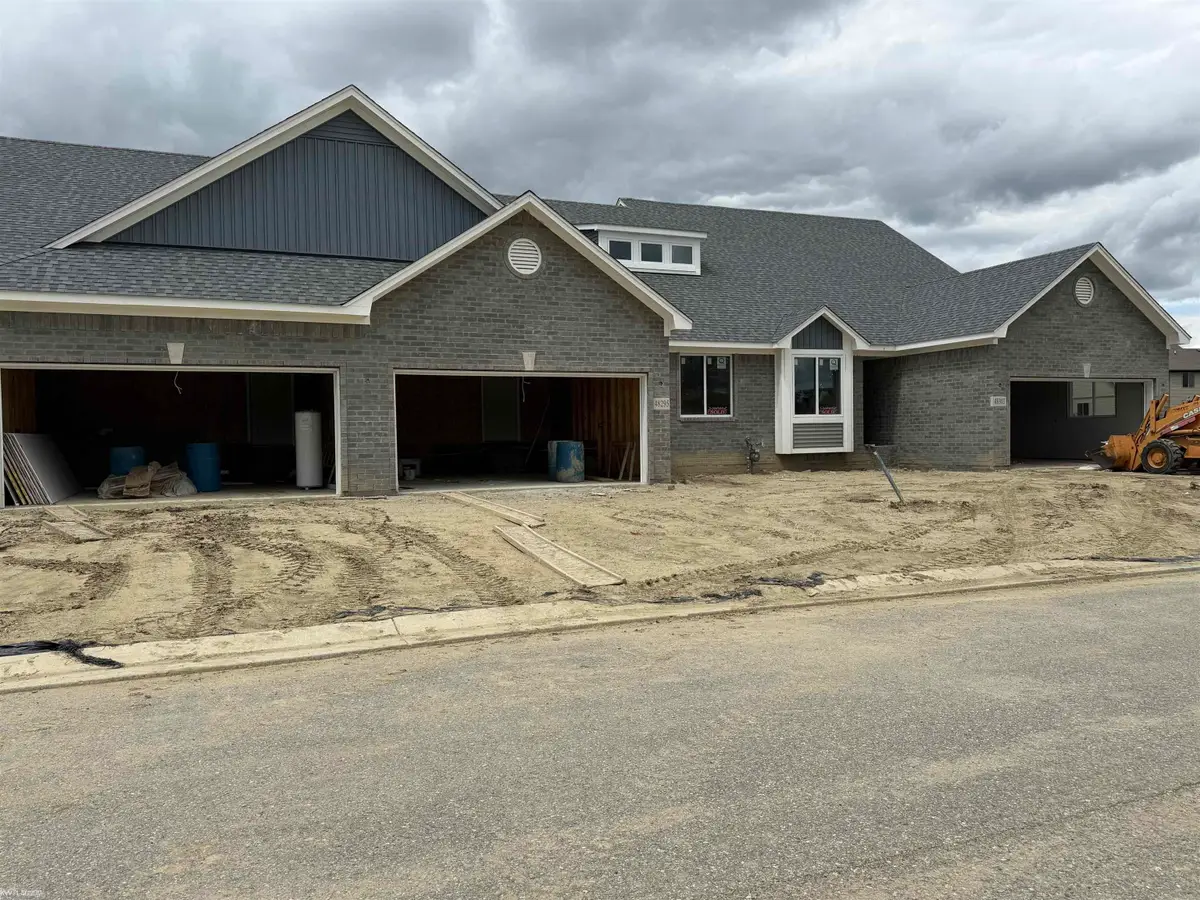 48295 Frangrove LN, Chesterfield, MI 48051 - #1