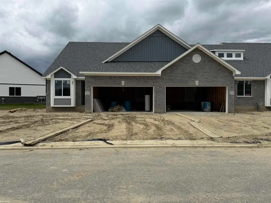 48295 Frangrove LN, Chesterfield, MI 48051 - #2