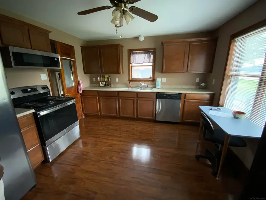 3268 Peck RD, Croswell, MI 48422 - #3