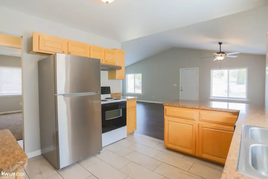 20432 Nicke ST, Clinton Township, MI 48035 - #3
