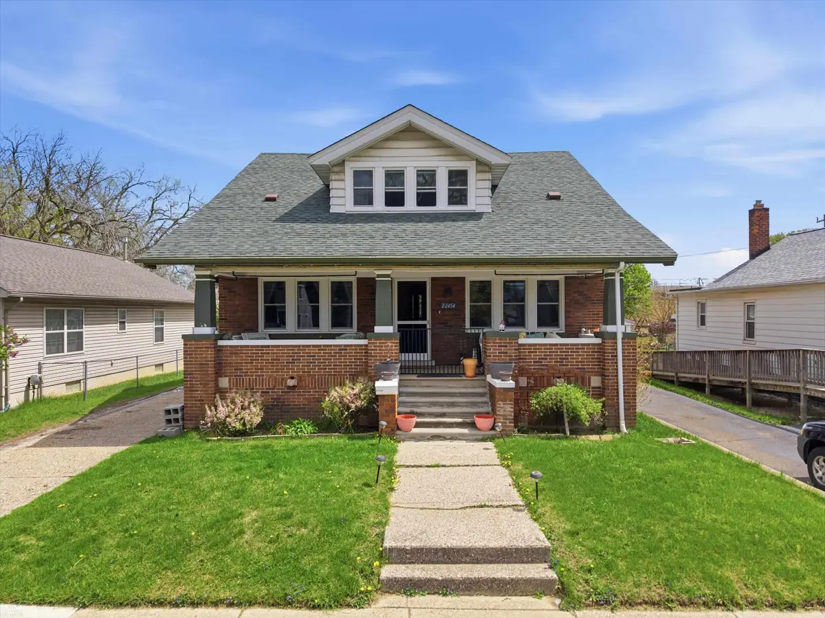 22454 Pleasant AVE, Eastpointe, MI 48021 - #1